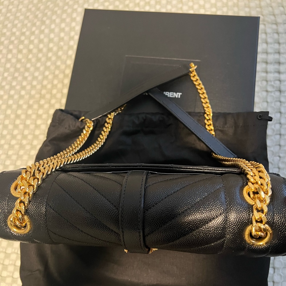 Authentic Saint Laurent medium quilted bag - Picture 4 of 4